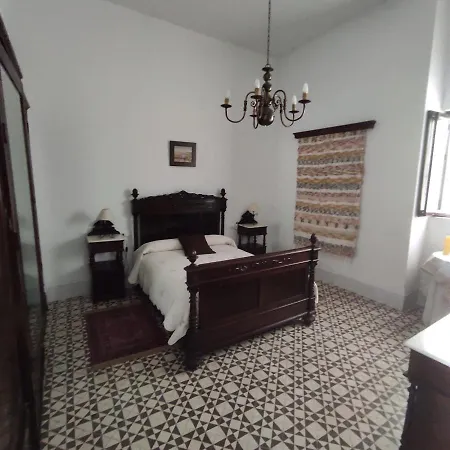 Guest house Casa Mesones. Rural Constantina-sevilla Constantina